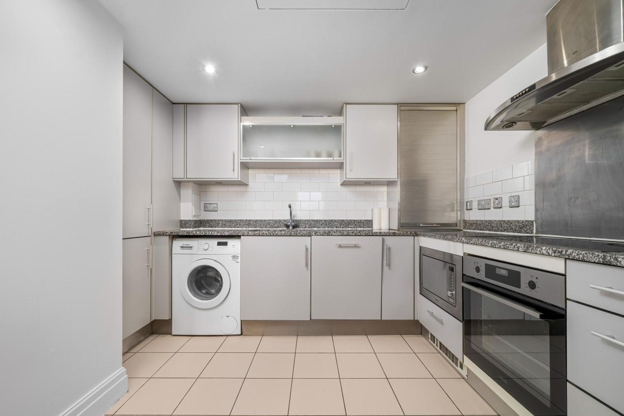 Modern Paddington Station 2 Bedroom Apartment London Bagian luar foto