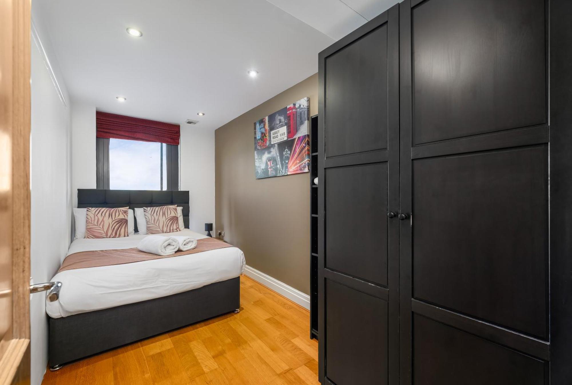 Modern Paddington Station 2 Bedroom Apartment London Bagian luar foto