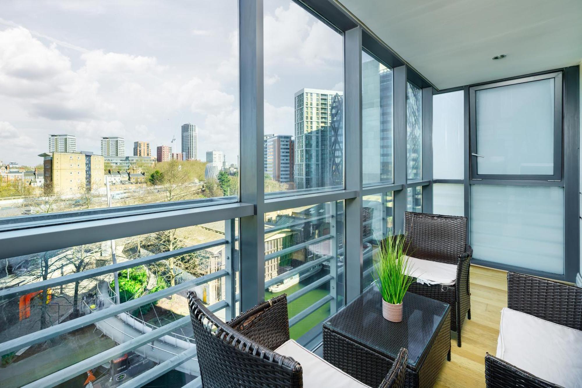Modern Paddington Station 2 Bedroom Apartment London Bagian luar foto